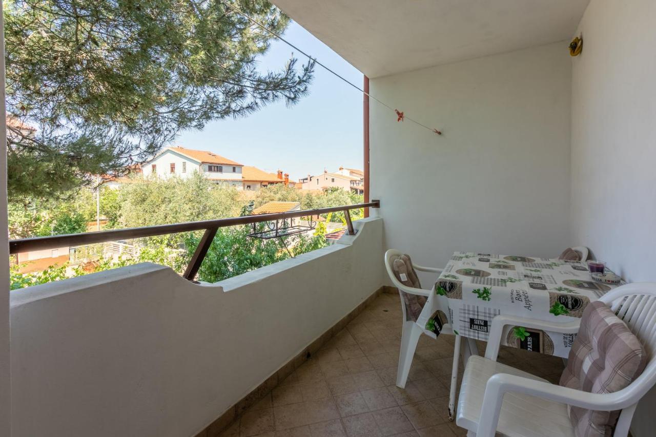 Apartments Armando Фажана Екстер'єр фото