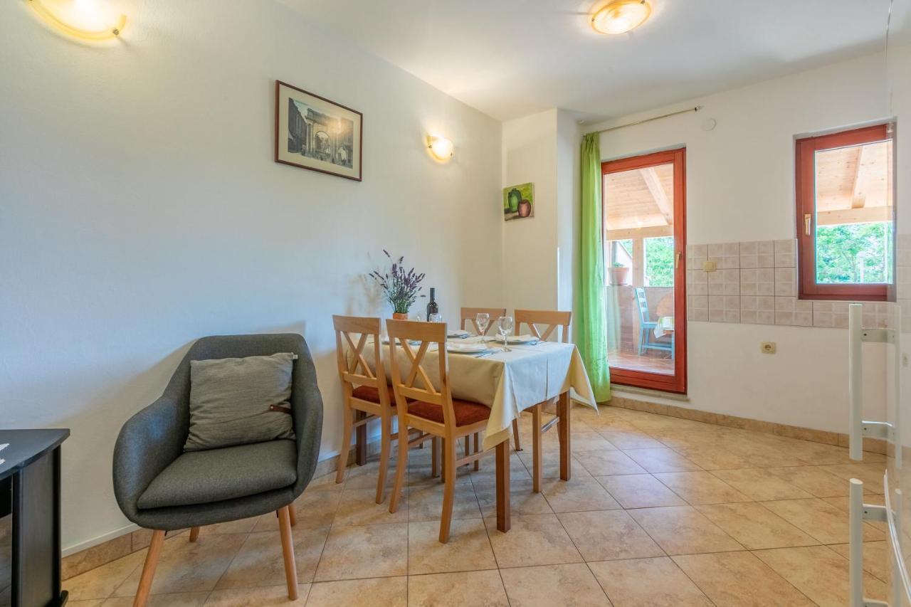 Apartments Armando Фажана Екстер'єр фото